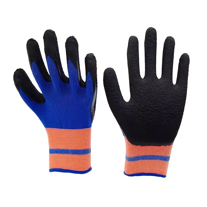 Gants enduits